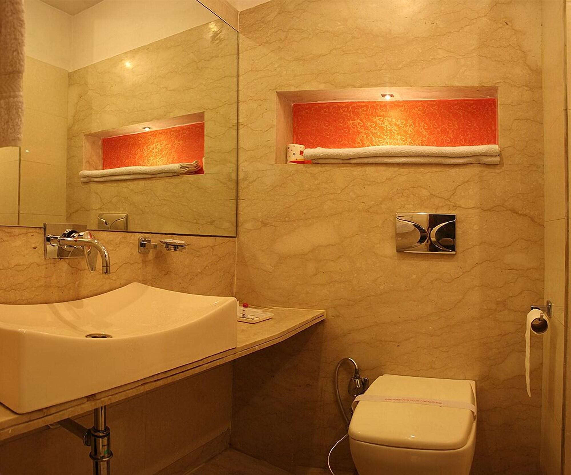 Hotel Livasa Inn Near Blk Hospital Delhi  Ngoại thất bức ảnh